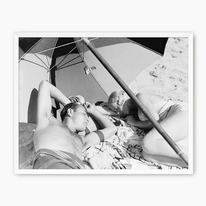 Retro Beach Couple in Black and White - Sage and Rose Prints