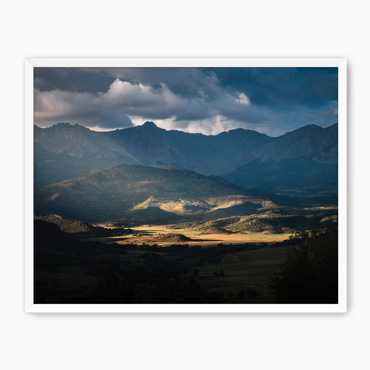 Deep Blue Mountain Photography