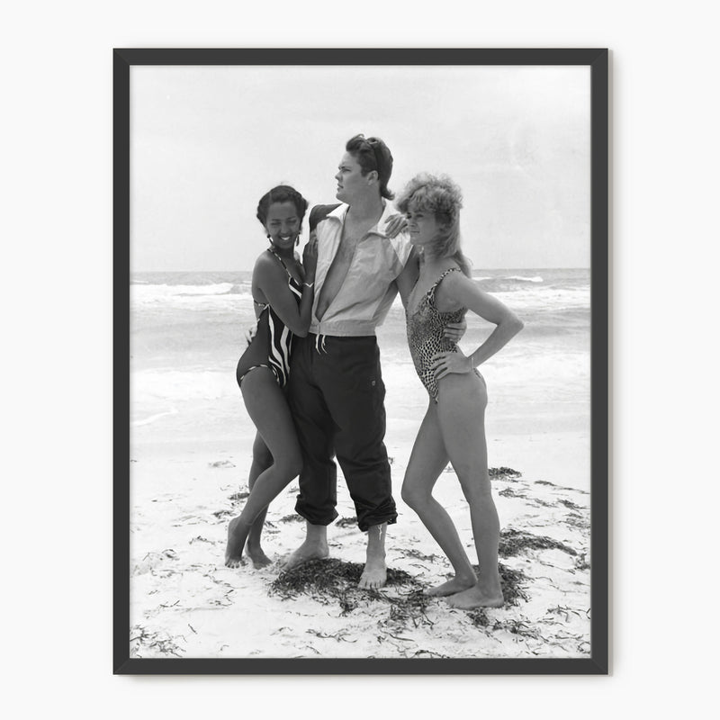 Monochrome Vintage Beach Photo - Sage and Rose Prints