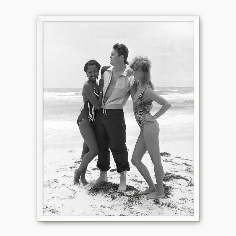 Monochrome Vintage Beach Photo - Sage and Rose Prints