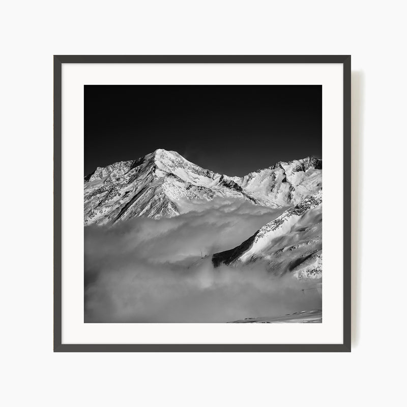 Black & White Mountain Photo Gallery