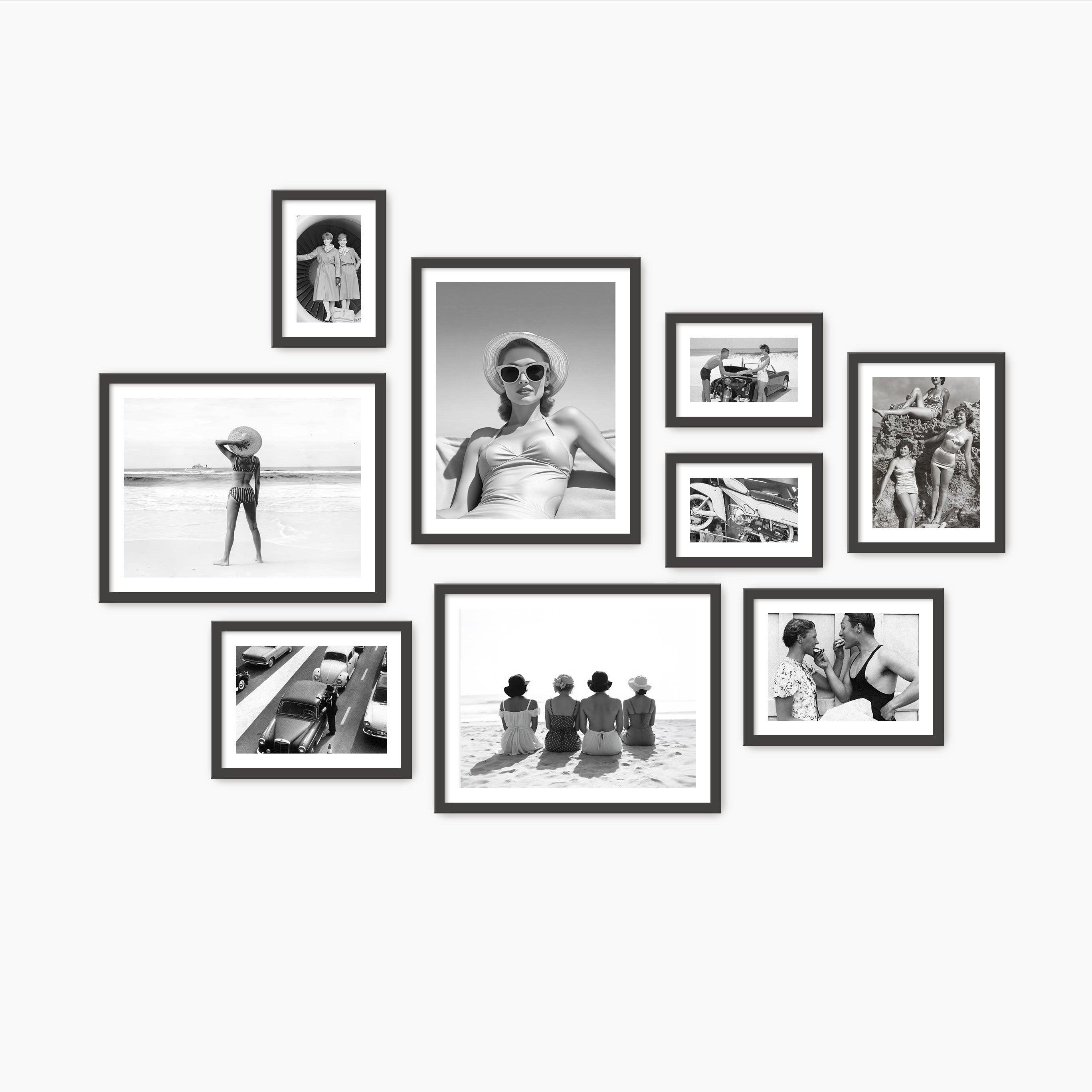 Retro Black and White Beach Photo - 9-Piece Gallery Wall – Sage